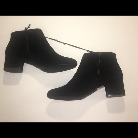 Black Ankle Boots Faux Suede NWT Sz 9 - Picture 4 of 7